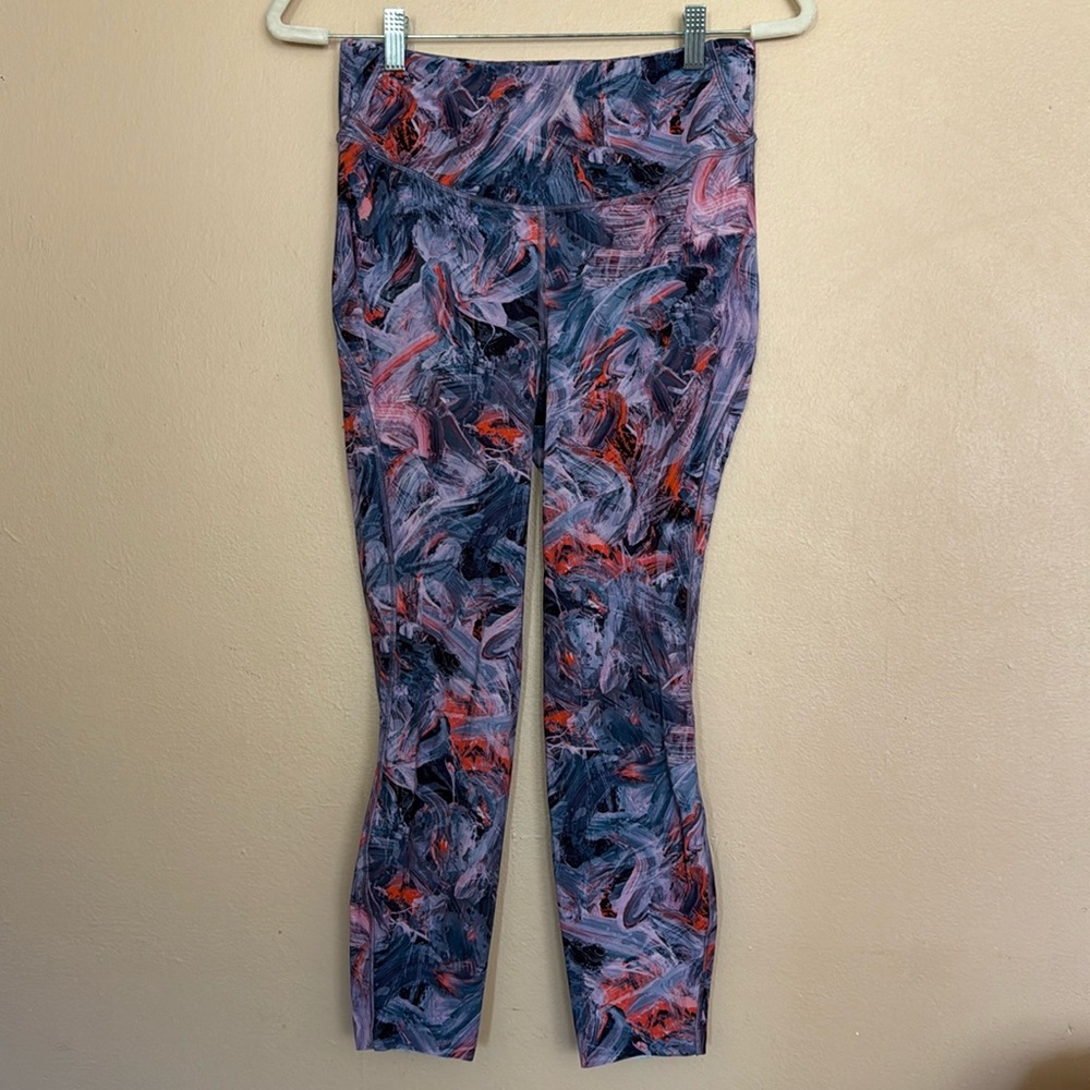 Lululemon Base Pace High-Rise Crop Size 10